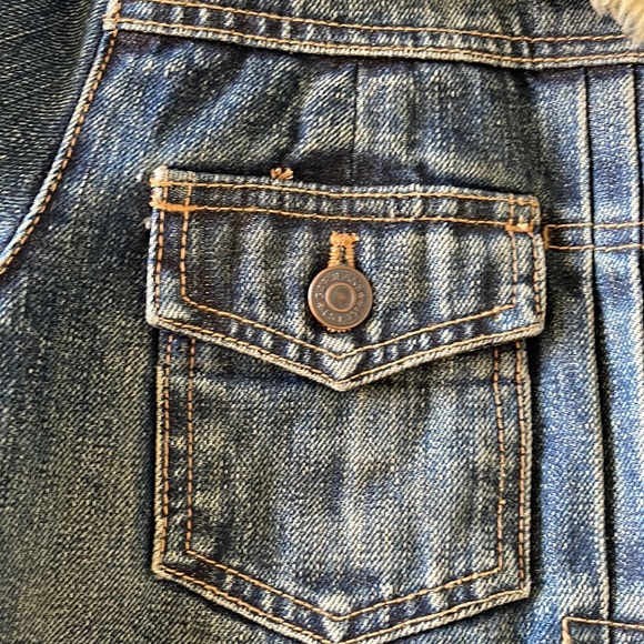 GAP Vintage Faux Fur Lined Denim Jacket Y2K - Picture 5 of 13